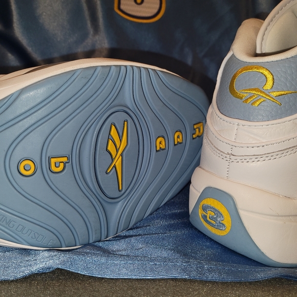 Reebok Allen Iverson Question Mid- Denver Nuggets Edition Sneakers - Picture 5 of 8